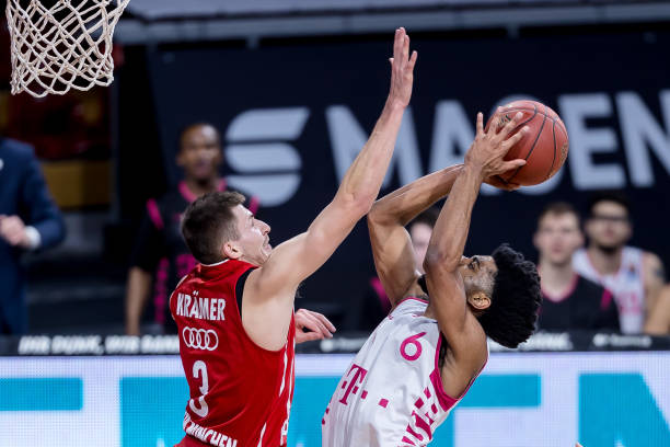 但在回到埃 但在回到埃